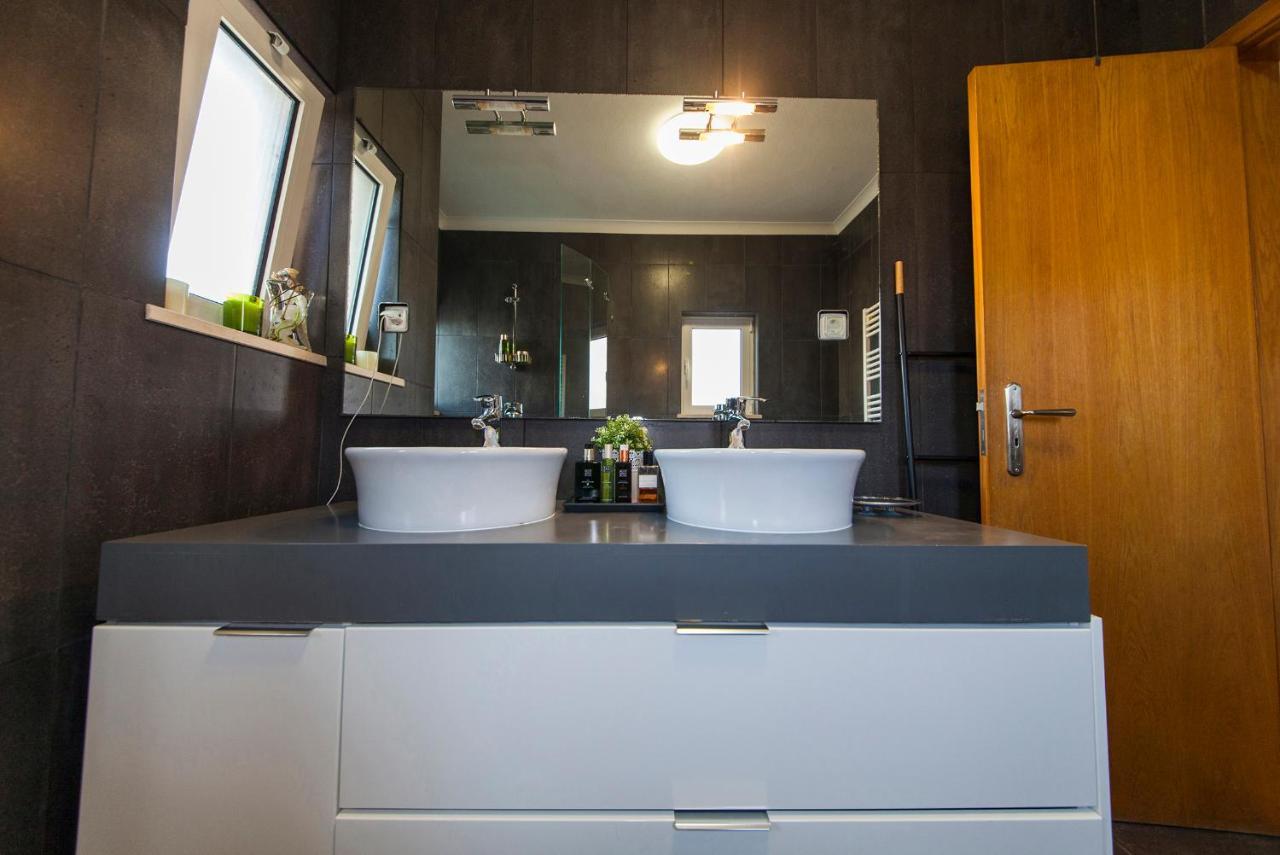 לאגוּ‏ש D09 - Porto De Mos Luxury Villa מראה חיצוני תמונה